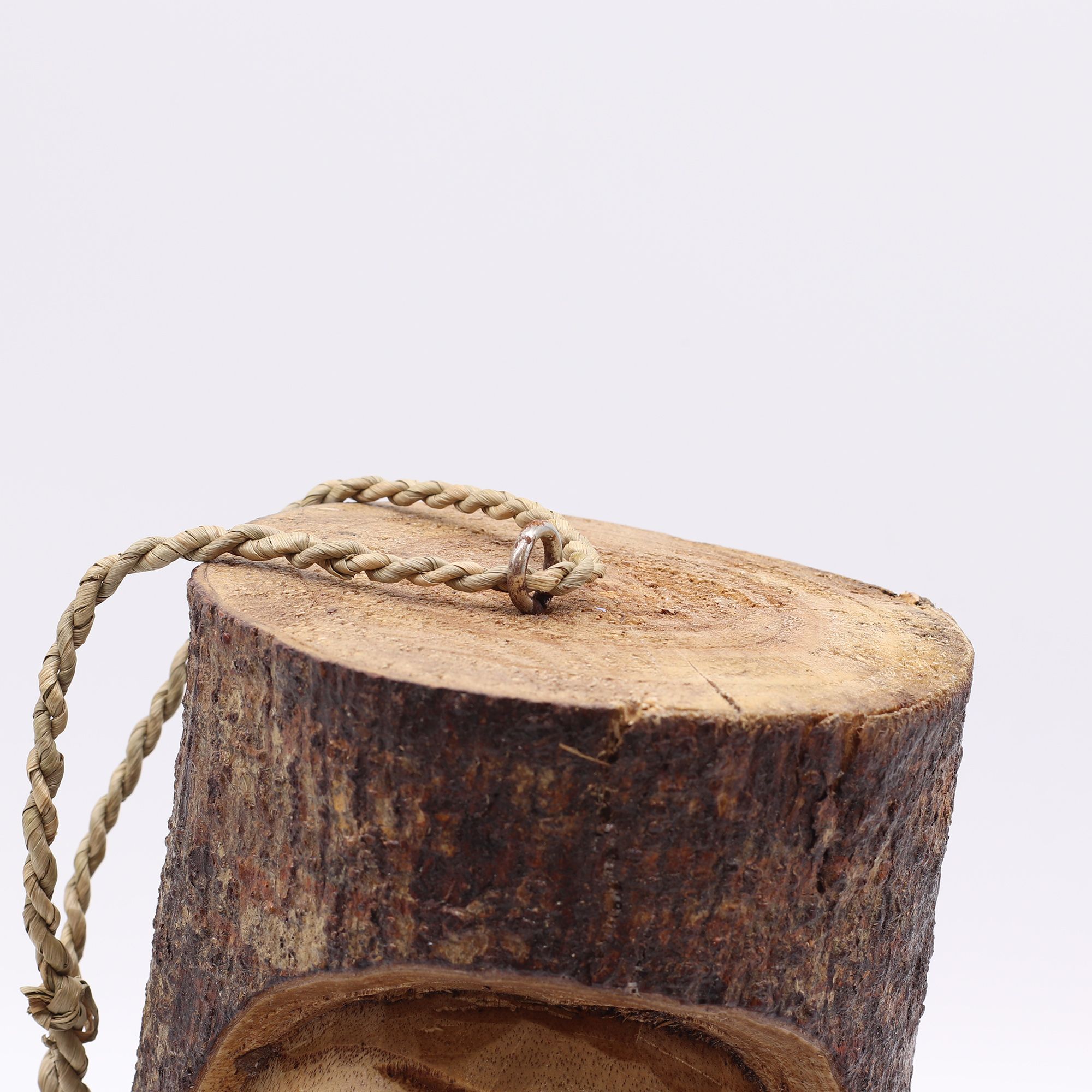 Cara de tronco de árbol - Casa para pájaros - Viejo gruñón - Imagen 4